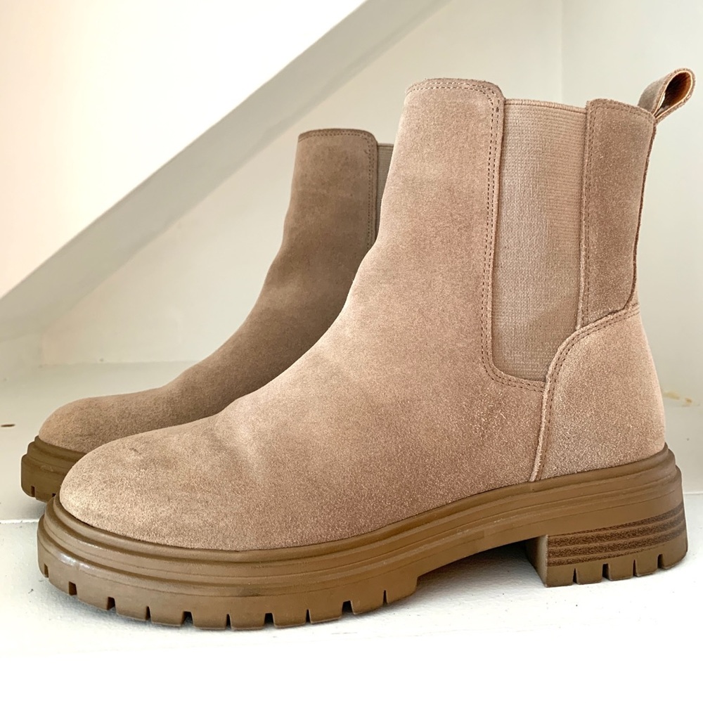 Lucky Brand Chelsea Boots